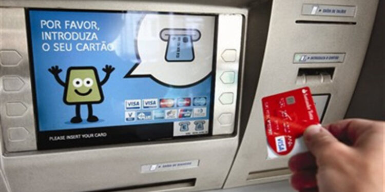 Comissões bancárias vão aumentar em 2022