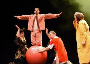 INAC associa o circo ao surrealismo e vence Programar em Rede