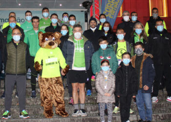 Atletas da EARO correm para o Natal