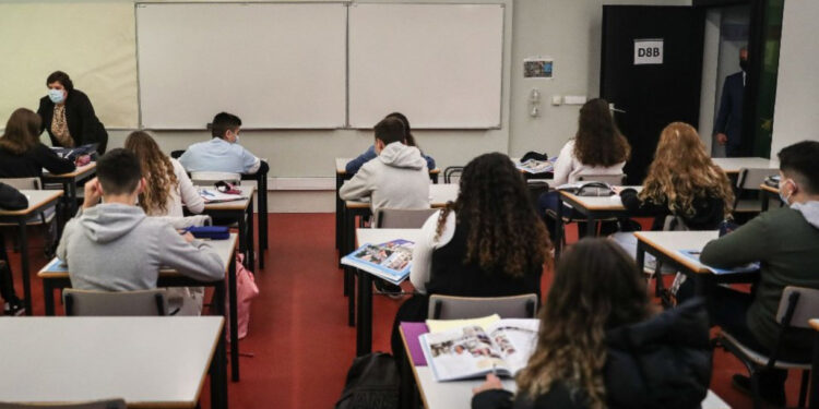 Ensino Secundário “personalizado”