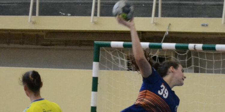 Juniores da A2D vencem BECA e isolam-se no 2.º lugar