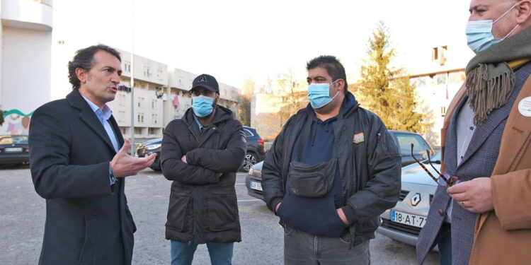 PSD quer acabar “rapidamente” com ‘guetização’ na habitação social