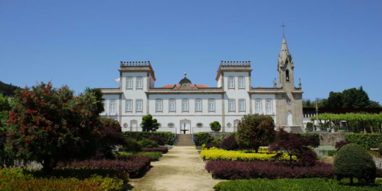 Palácio da Igreja Velha torna-se Imóvel de Interesse Municipal