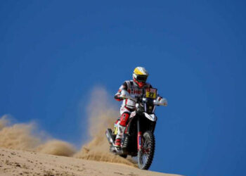 Joaquim Rodrigues vence terceira etapa do Dakar2022