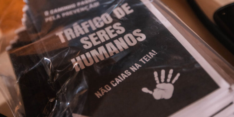 OFICINA promove ação de sensibilização para o Tráfico de Seres Humanos associados à empregabilidade