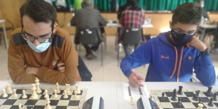 Clube de Xadrez A2D com tripla jornada vitoriosa