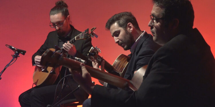 Há Fado em Famalicão