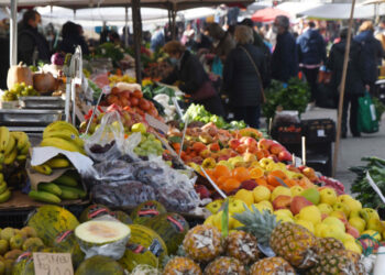 Município de Famalicão e Resinorte unem-se para sensibilizar feirantes para o asseio do Campo da Feira