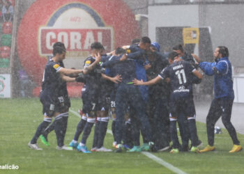 FC Famalicão garante mais três pontos na Madeira