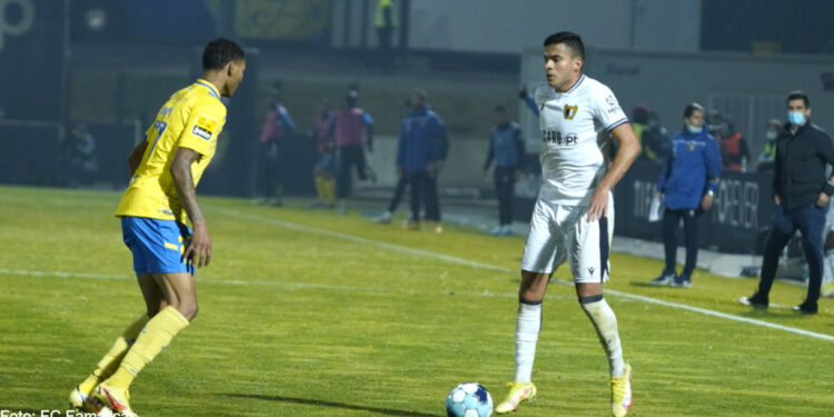 Famalicão empata a zero com o Arouca