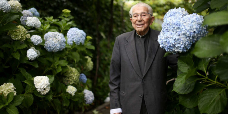 Partiu Monsenhor Joaquim Fernandes