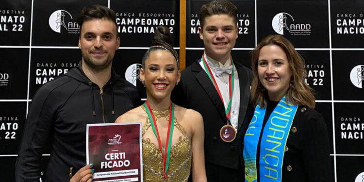 Tomás Gomes e Gabriela Teixeira sagram-se Campeões Nacionais de Dança Desportiva