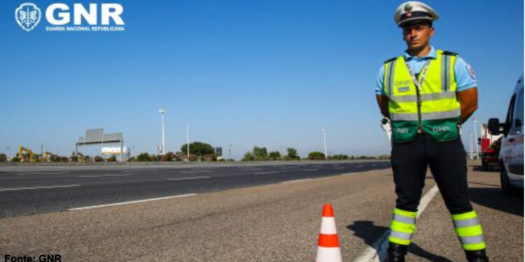 GNR promove ações de fiscalização de veículos pesados esta semana