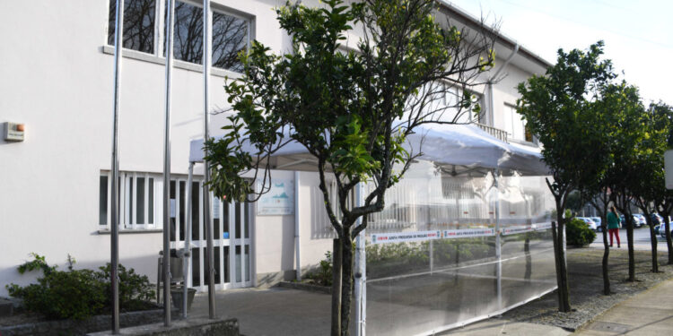 Obras na USF Antonina de Requião