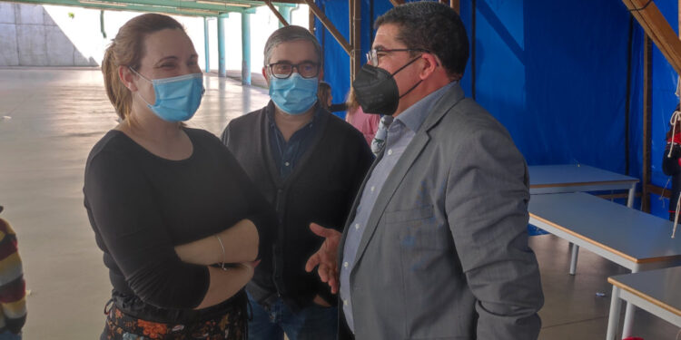 I Feirinha da Primavera na Escola de Ribeirão