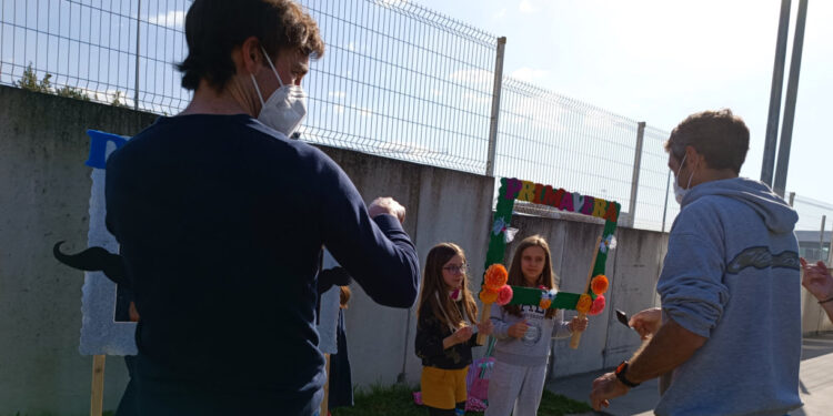 I Feirinha da Primavera na Escola de Ribeirão
