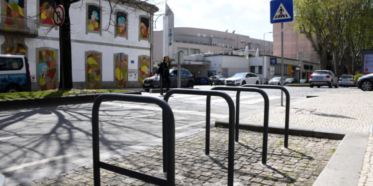 Bicicletas conquistam espaço em Famalicão