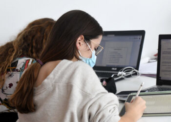 Bolsas de estudo para jovens universitários famalicenses