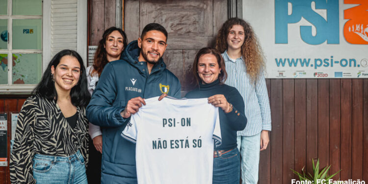 FC Famalicão visita a PSI-ON