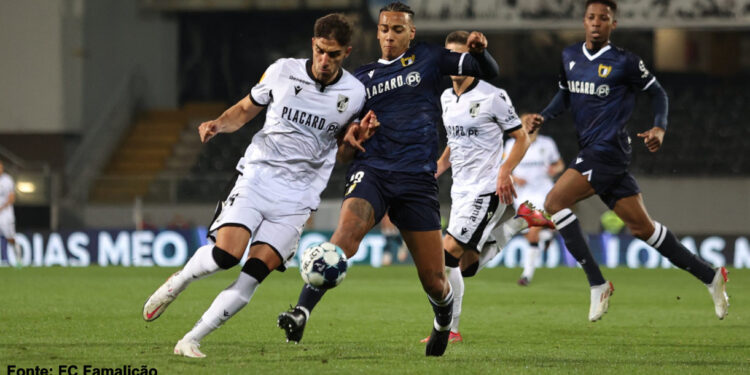 FC Famalicão derrotado em Guimarães