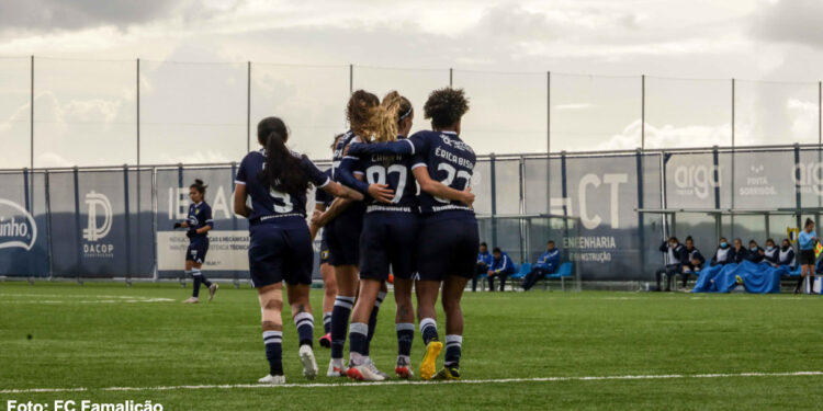 Futebol Feminino: FC Famalicão nas meias-finais da Taça de Portugal