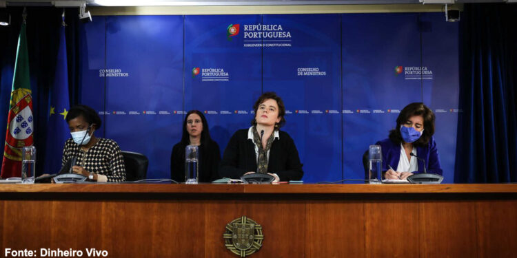 Governo anuncia medidas de apoio a refugiados ucranianos