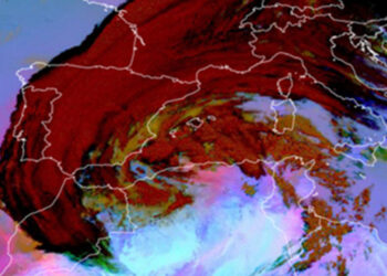 Poeiras do Saara podem ficar no ar até sábado