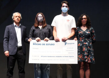 Investir nos jovens através da educação