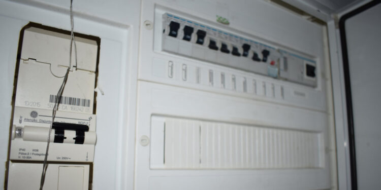 Eletricidade e Gás ficam mais caros em Abril