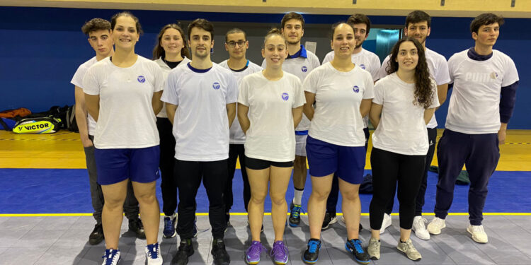 Atletas do FAC dominam o Badminton no Norte