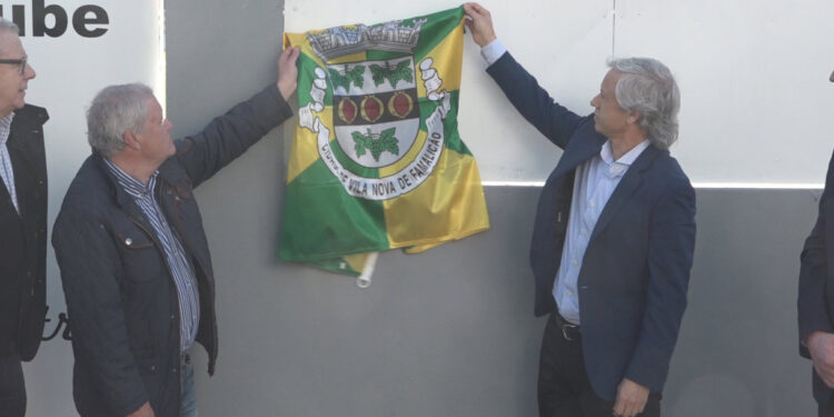 Renovado o piso sintético do Operário FC