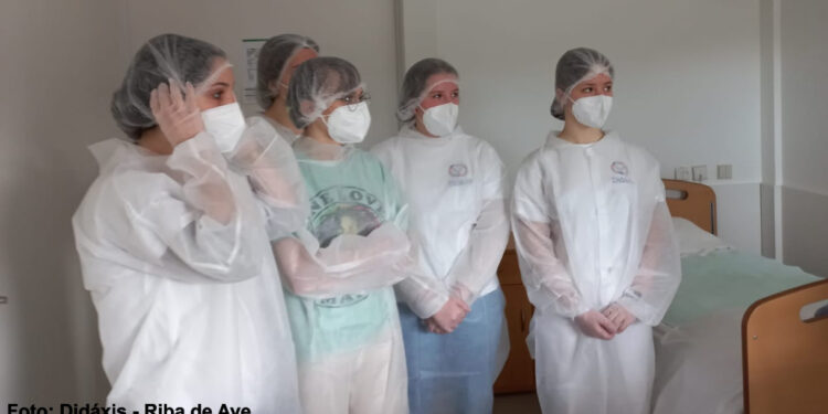 Alunos da Didáxis aplicam conceitos teóricos em estágio