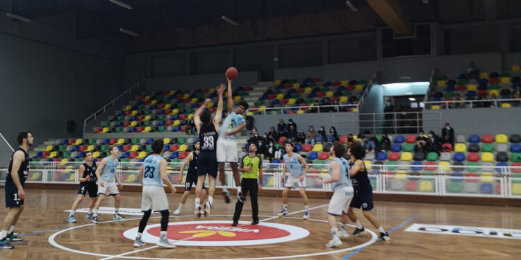 FAC: Primeiro lugar assegurado em basquetebol