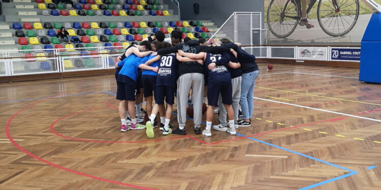 FAC: Primeiro lugar assegurado em basquetebol