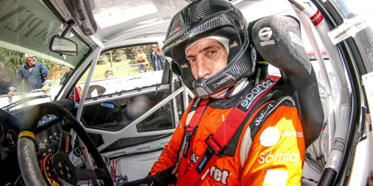 Piloto Luís Silva imbatível