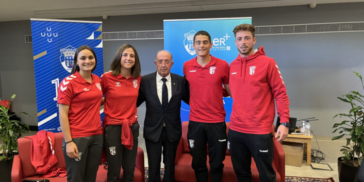 Dupla famalicense de regresso