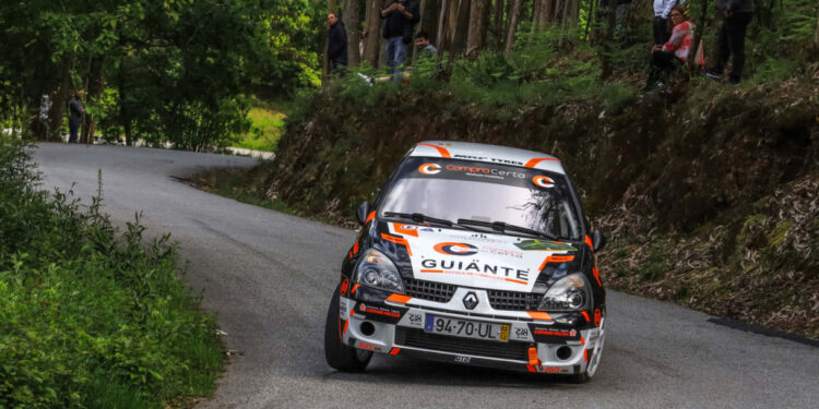 Arranque azarado para João Pedro Sousa e Tiago Silva