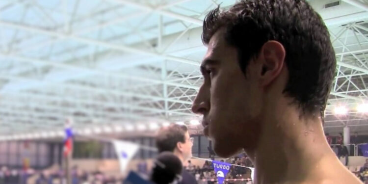 Nadador João Araújo recebe Prémio Excelência