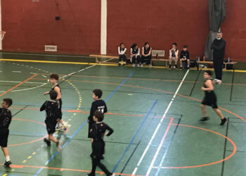 FAC: Sub-12 de Basquetebol em ação