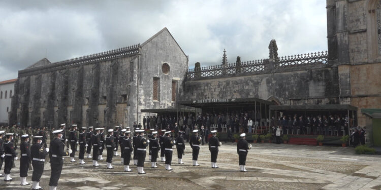 Homenagem na Batalha aos antigos combatentes