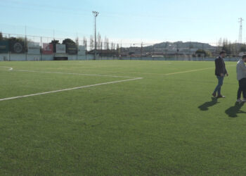 Renovado o piso sintético do Operário FC