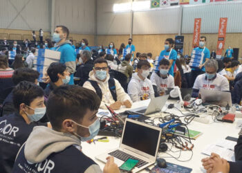 Alunos da CIOR participaram na RoboParty