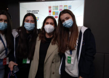 Deputadas da DIDÁXIS no Parlamento Jovens