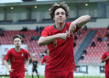 Gustavo Sá novamente na seleção Sub-18
