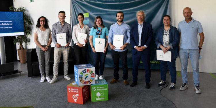 Câmara de Famalicão apoia associações juvenis