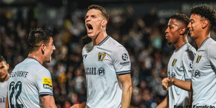 FC Famalicão mantém lugar na I Liga