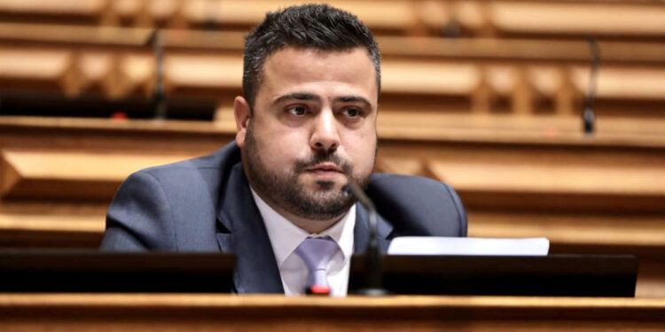 Enfermeiros: restituição dos “pontos”