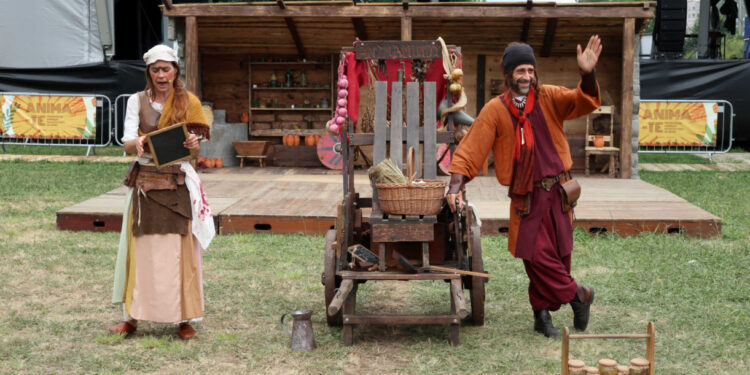 Está de regresso a Feira Medieval Viking de Famalicão