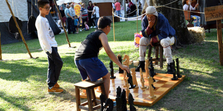 Está de regresso a Feira Medieval Viking de Famalicão