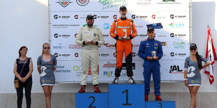 Luís Silva mantém-se invicto